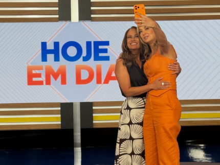 Renata Alves se despede de Ticiane Pinheiro após 10 anos de “Hoje em Dia”