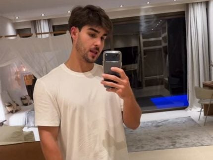 Lucas Lobato perde a paciência e reage a boatos de romance com Carlinhos: “Criam teorias”