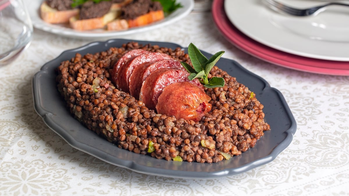 Lentilha da sorte: receita fácil e saborosa para começar o ano bem