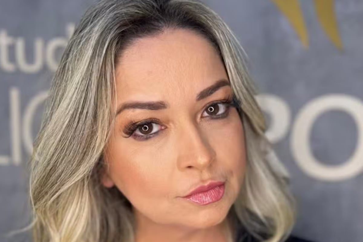 Influenciadora morre após parada cardíaca durante preparo para procedimento estético