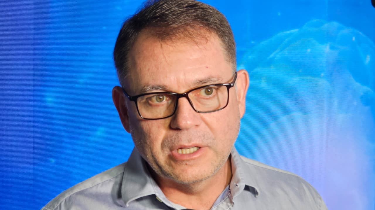 “Vamos trabalhar para que haja o mínimo de prejuízo possível aos alunos”, afirma secretário de Educação em relação a enchente