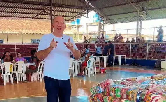 Gerlen anuncia abono de R$ 1,5 mil para servidores da educação em Sena