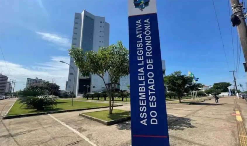 Deputados levam ao plenário denúncias graves contra comandante da PM de Rondônia