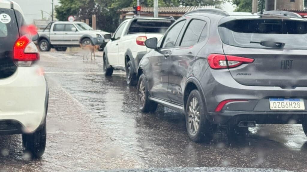 Acre recebe novo alerta de chuvas intensas com risco potencial