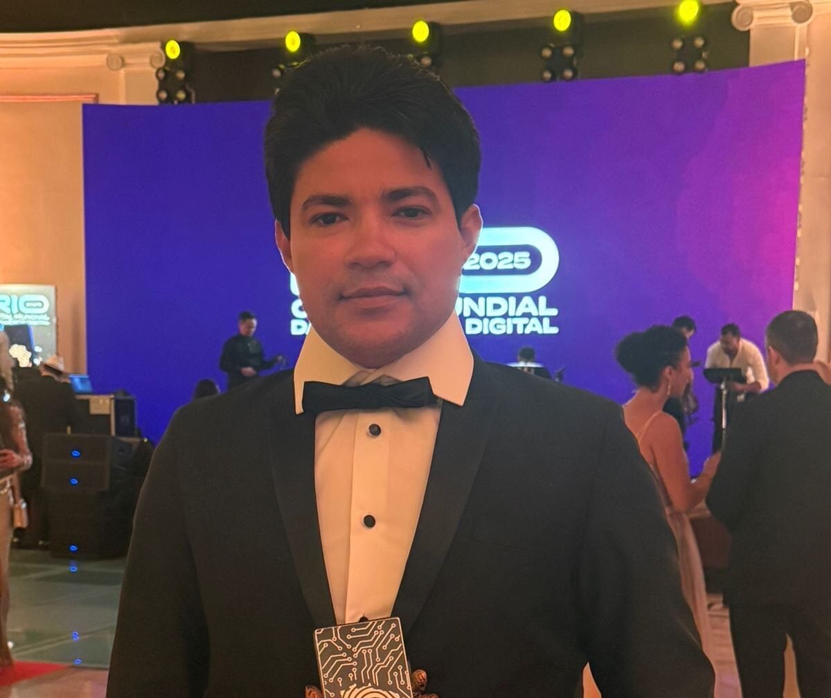 Historiador acreano é homenageado com comenda nacional por projeto sobre o Juruá