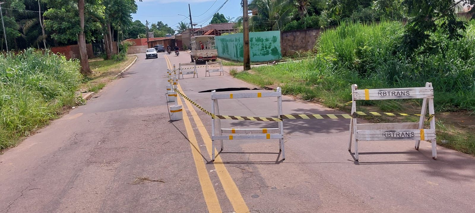 Após intervenção do TCE-AC, Prefeitura interdita trecho da Rua José Magalhães por risco à população