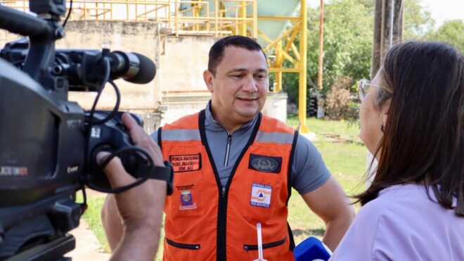 Rio Acre atinge 14,94 m e registra primeiro transbordamento em dezembro desde 2006 em Rio Branco