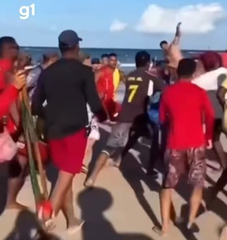 Casal de turistas de Mato Grosso são agredidos em Porto de Galinhas; veja vídeo