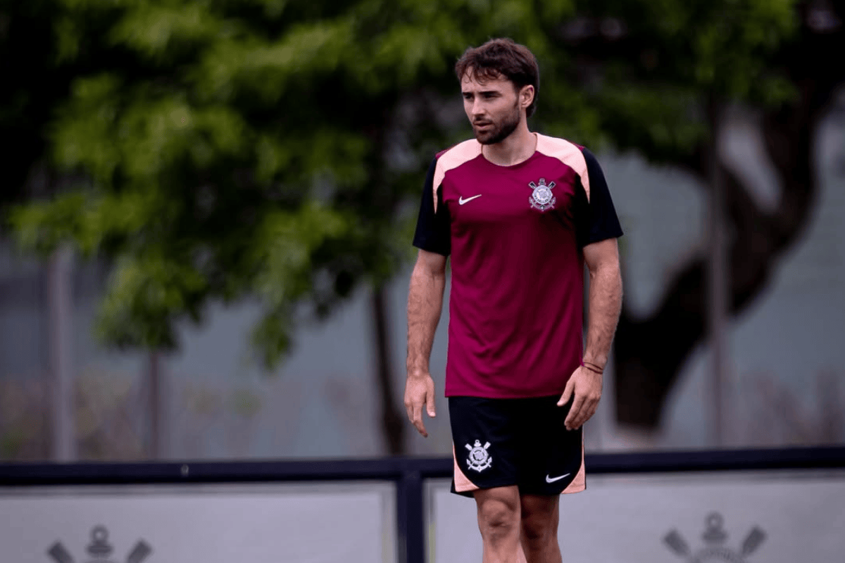 Corinthians divulga contratação de uruguaio que defendeu o Peñarol