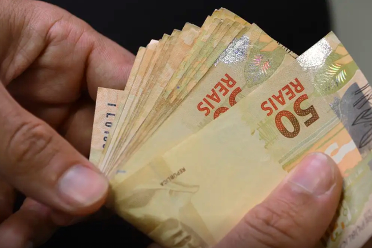 Teto do seguro-desemprego sobe para R$ 2.518,65 após reajuste