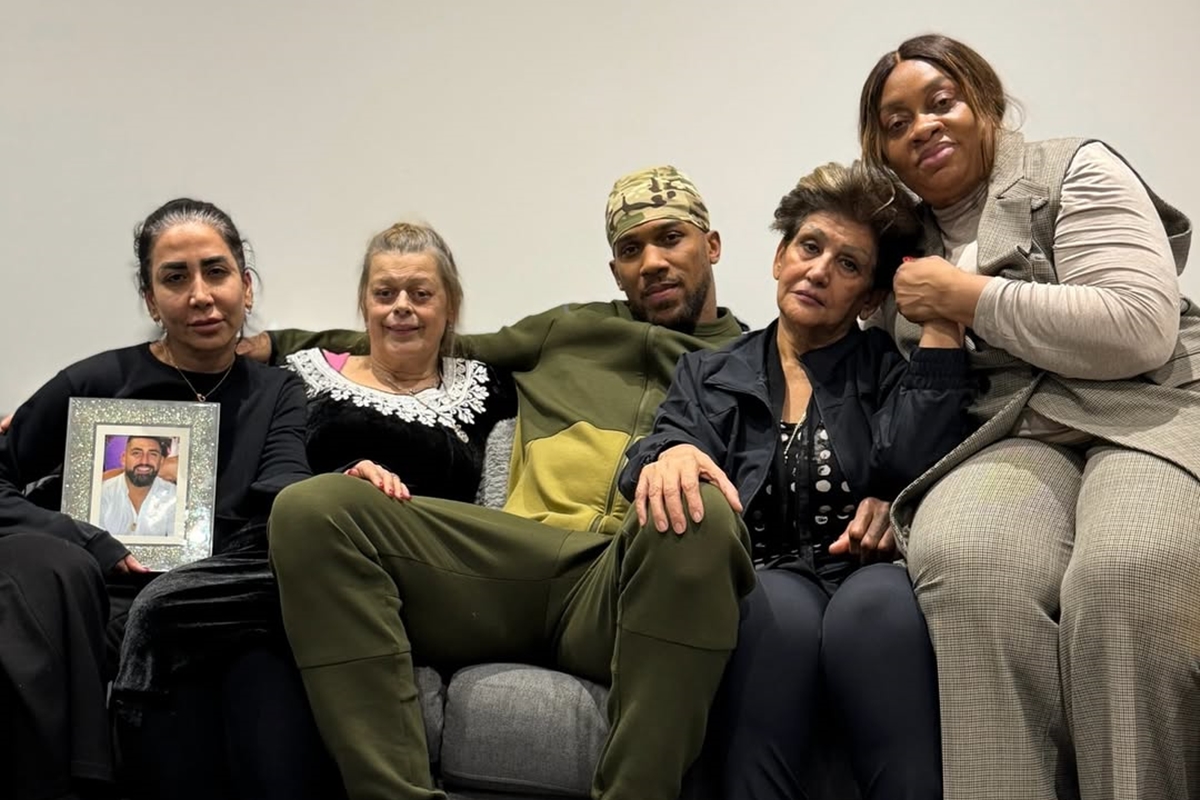 Anthony Joshua faz primeiro post após grave acidente de carro; veja