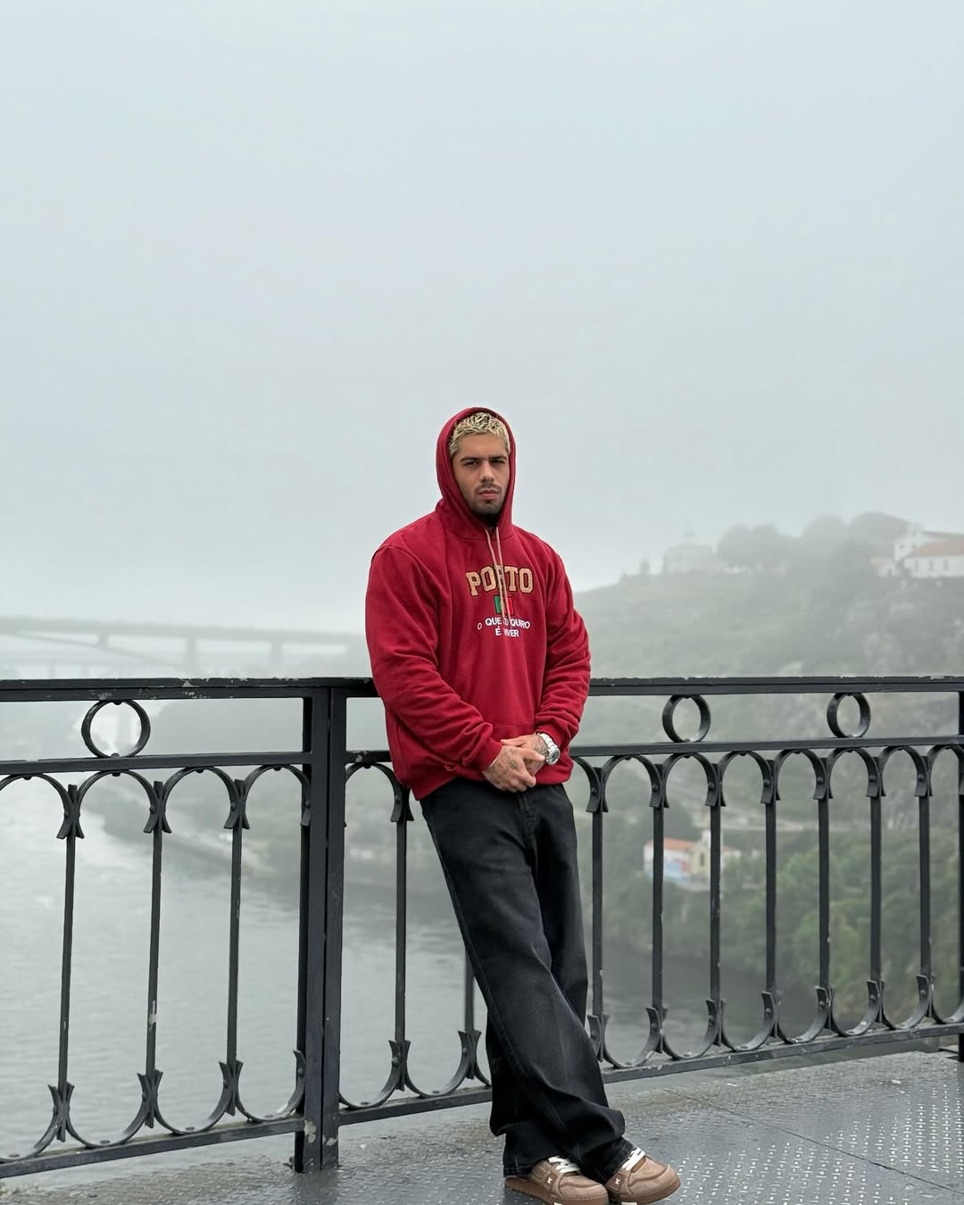 Pai e irmão de Zé Felipe reagem à mudança radical no visual do cantor