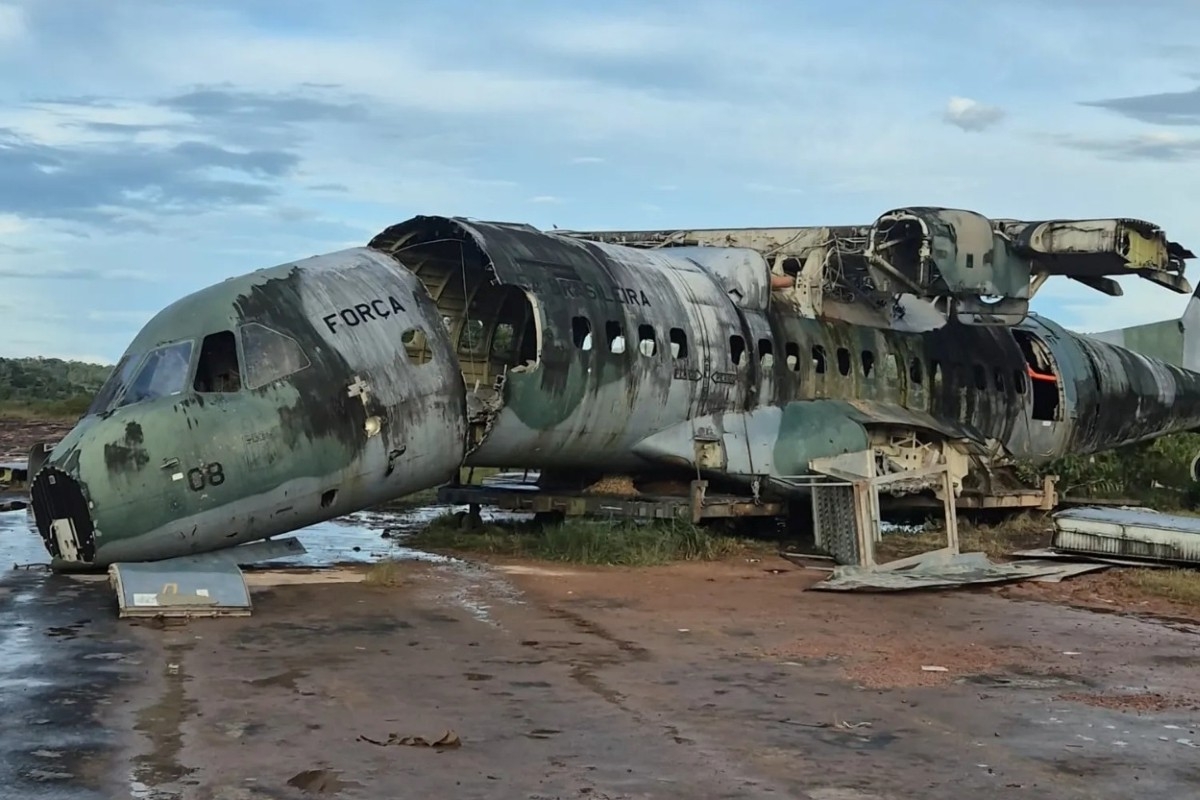 FAB leva a leilão restos de aeronave acidentada em 2016