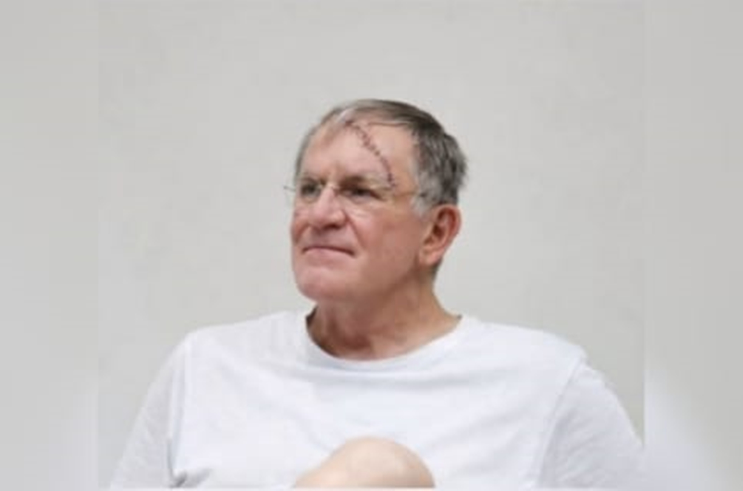 "Gratidão", diz deputado após acidente grave e alta hospitalar em GO