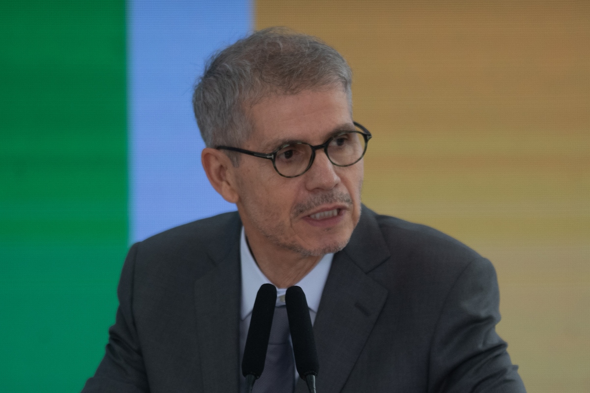 O marqueteiro que deve "dividir" a campanha de Lula com Sidônio