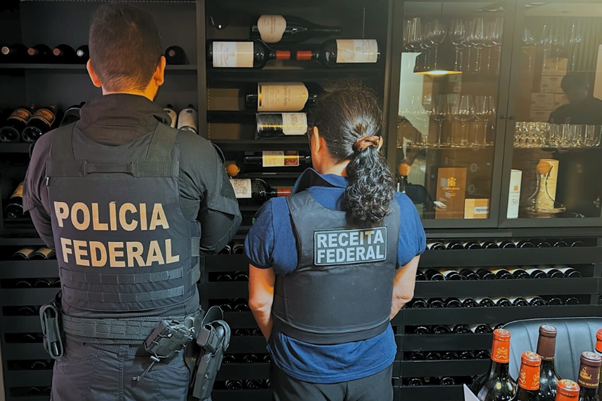 Sommelier: PF mira contrabando de vinhos e bloqueia R$ 220 milhões. Veja vídeo