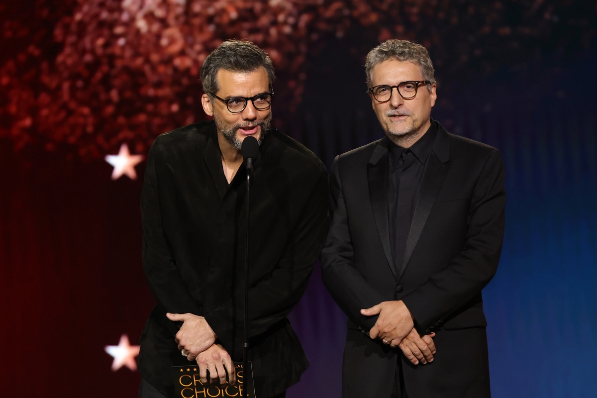 Pressão da web fez Wagner e Kleber subirem ao palco no Critics Choice?