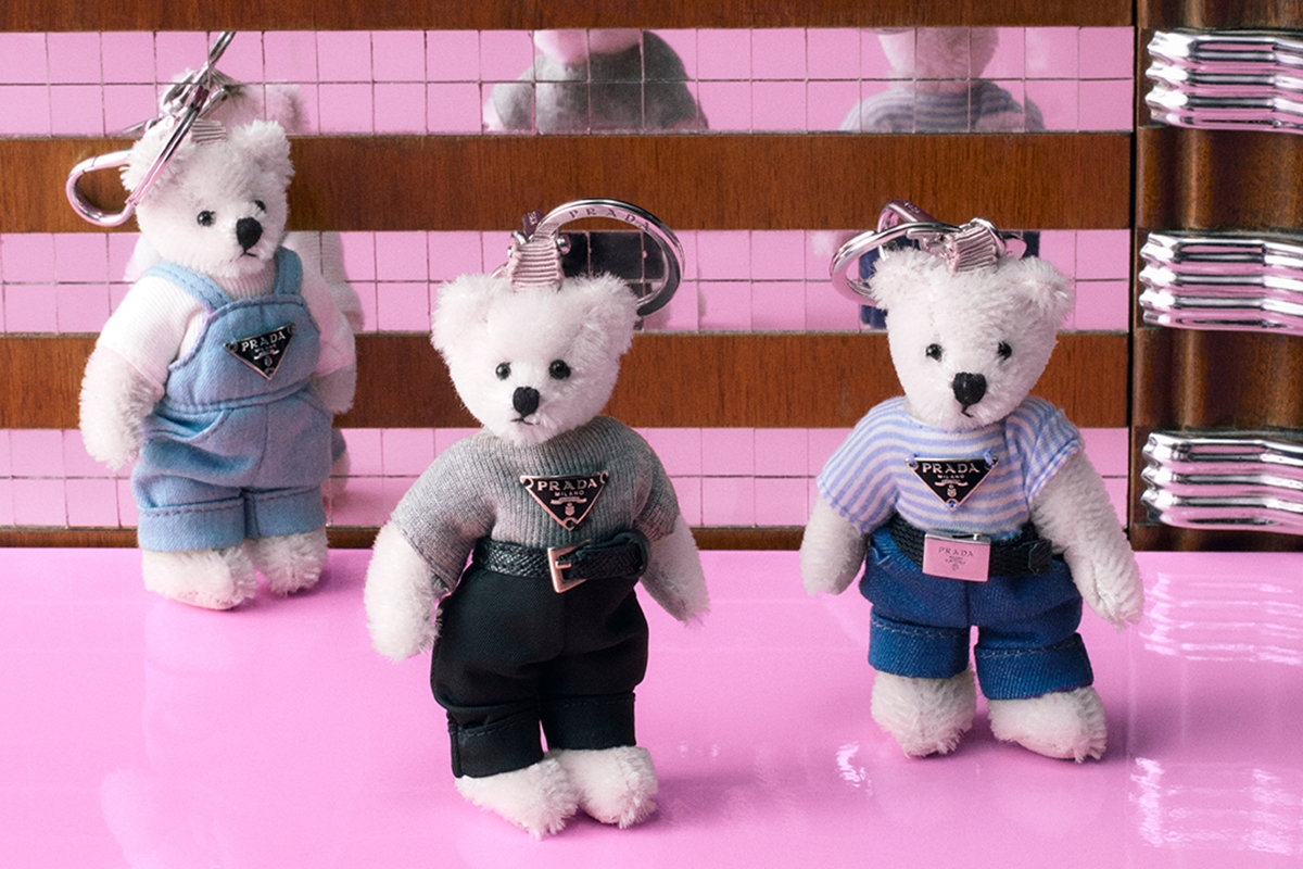 Grifes tentam emplacar sucessor do Labubu e lançam bonecos de luxo