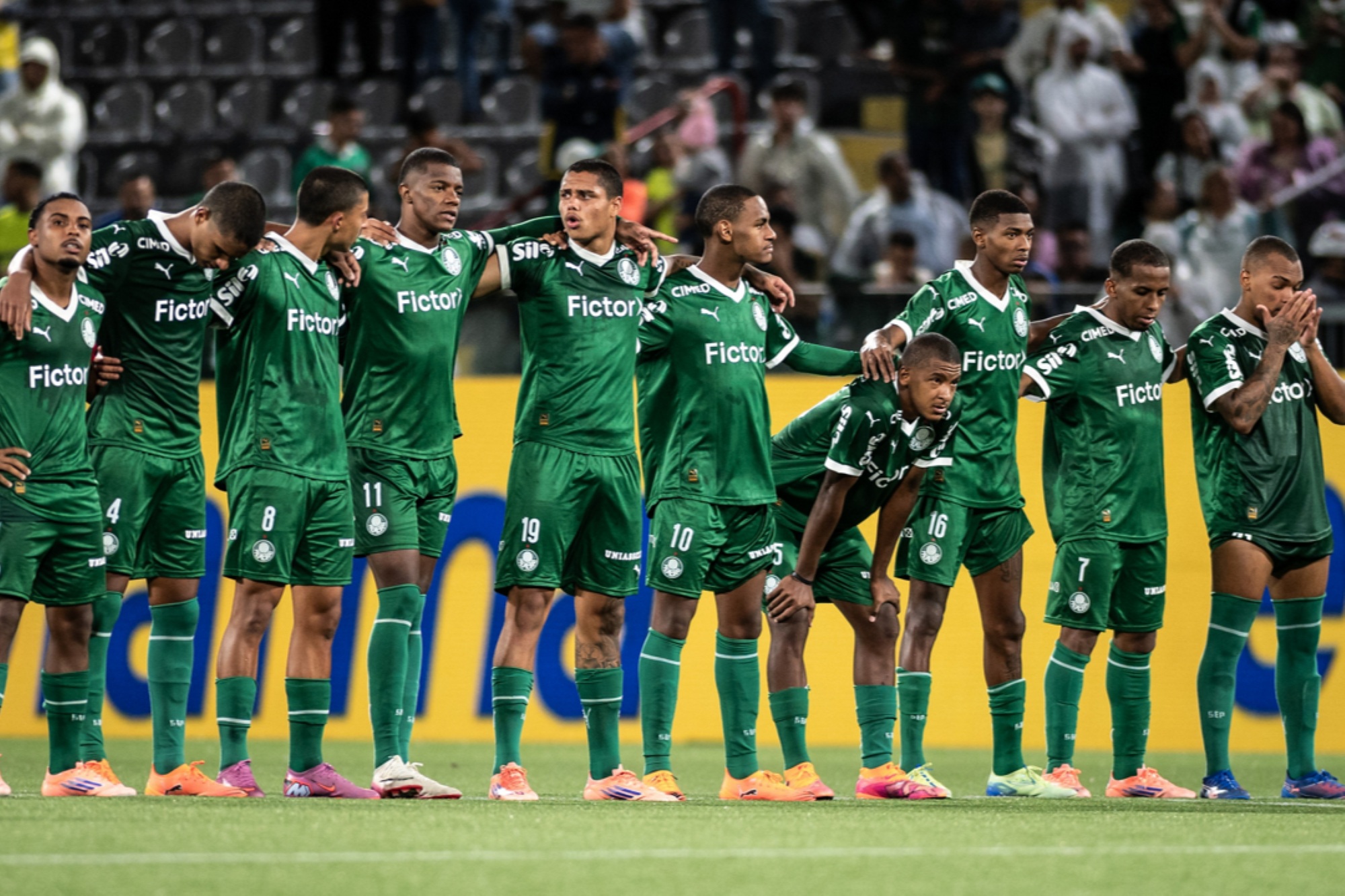 Diretor do Palmeiras critica eliminação na Copinha: "Sem desculpinhas"