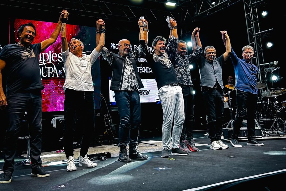 Integrantes do Roupa Nova opinam sobre BBB e falam de DVD em alto-mar