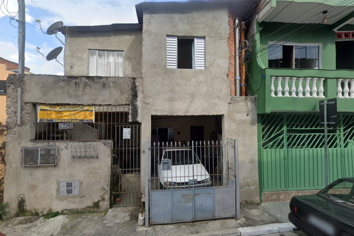 Mulher de 60 anos tem 100% do corpo queimado em incêndio em SP