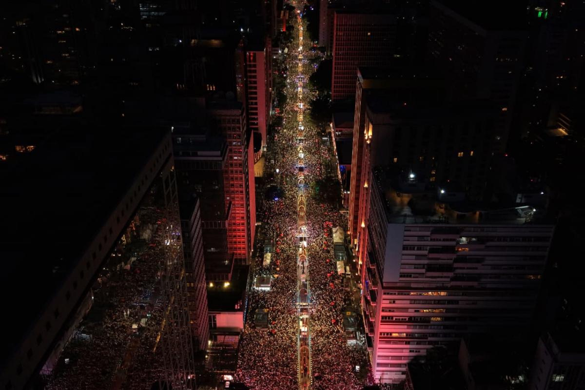 Réveillon na Paulista reuniu 2,1 milhões de pessoas, aponta FGV