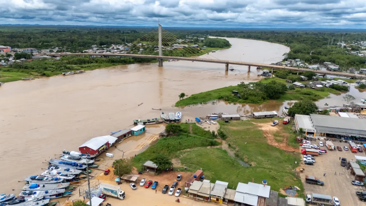 Rio Juruá registra vazante em Cruzeiro do Sul apesar de chuvas nas últimas 24 horas