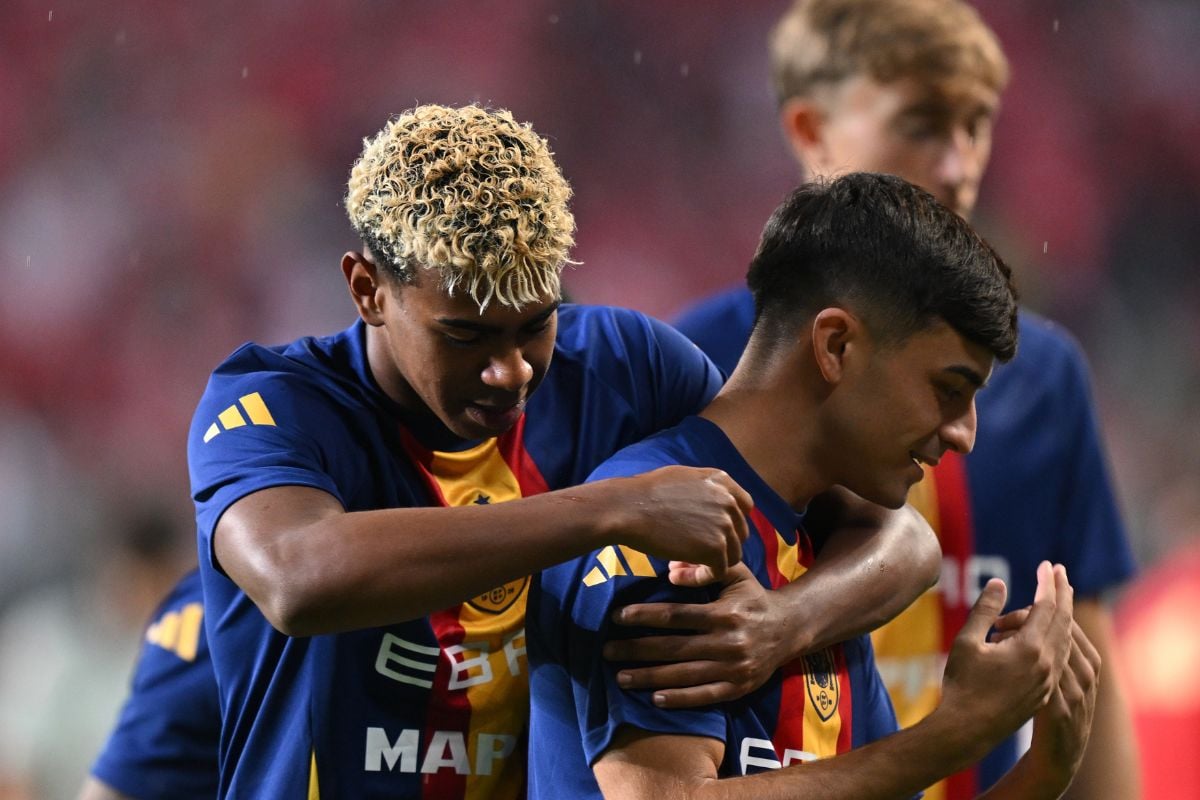 Inteligência Artificial prevê campeões do futebol em 2026; veja apostas