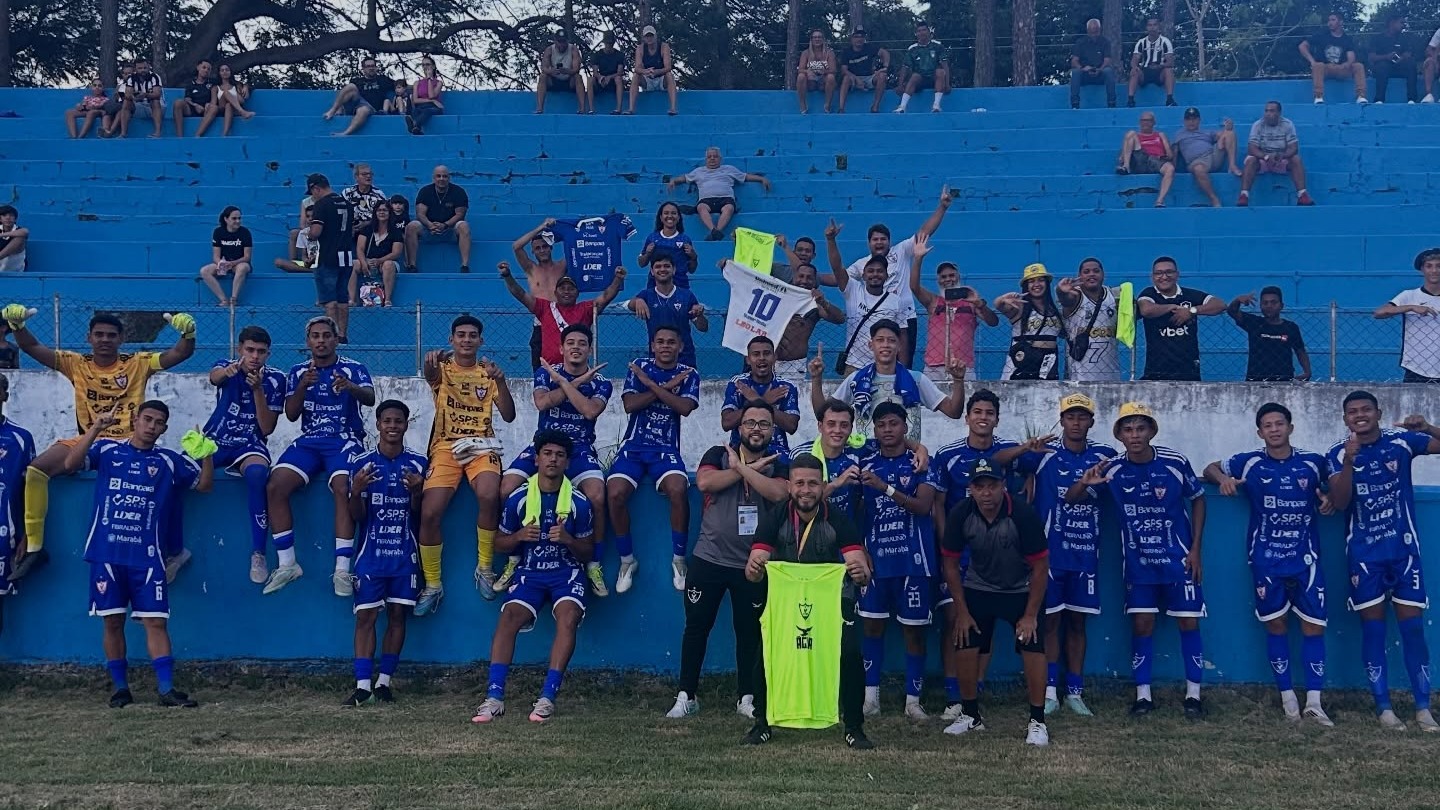 Ônibus do Águia de Marabá sofre acidente e preparador morre em TO
