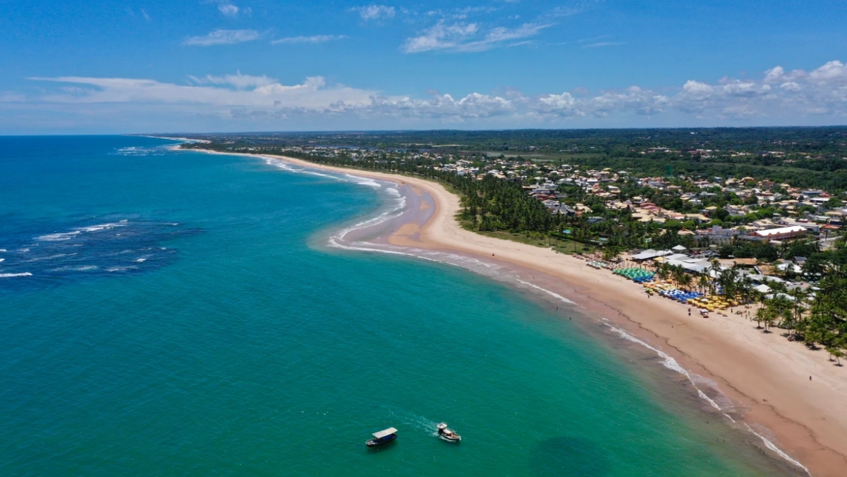 Entenda o decreto que proíbe churrasco em praias baianas no verão
