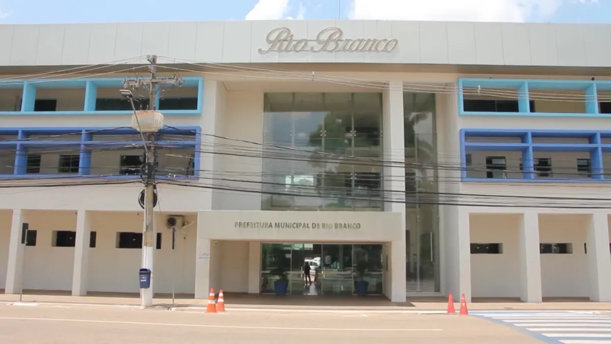 Prefeitura decreta nomeação de aprovados em concursos de 2019 e 2024