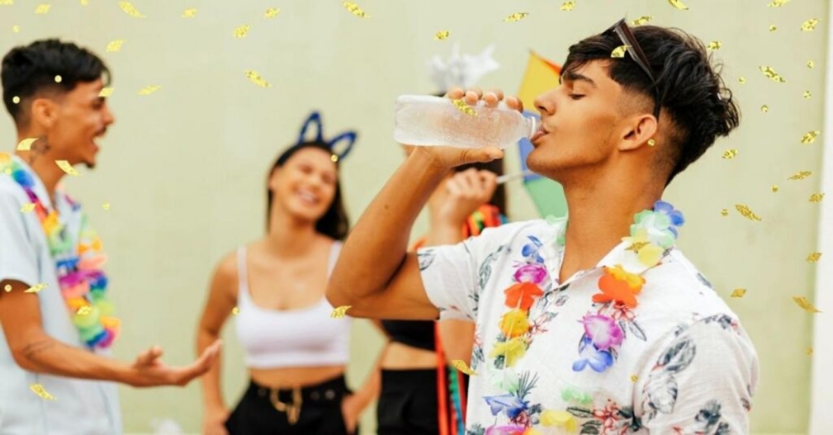 Carnaval: como evitar ingerir bebidas adulteradas na rua