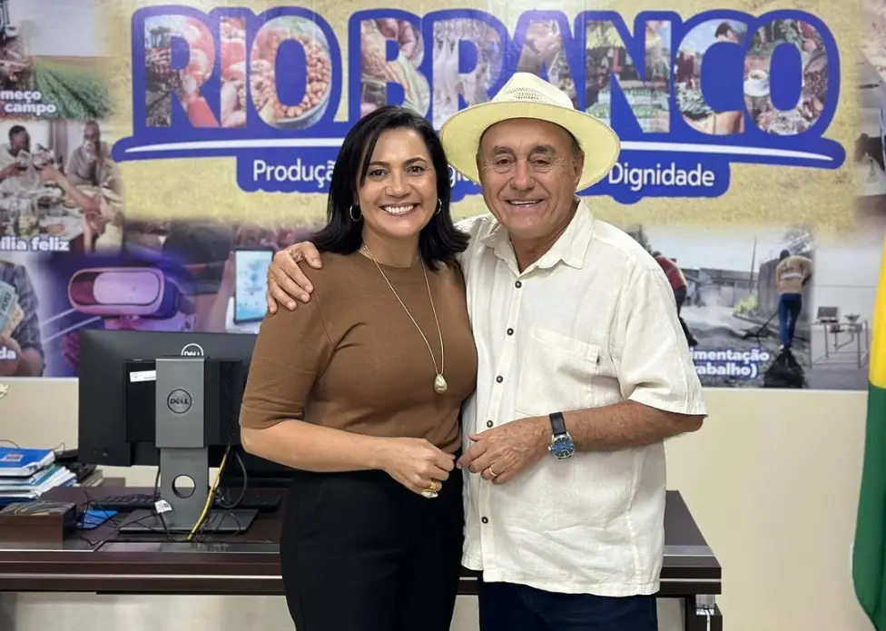 Aliança fora de cogitação: dois bicudos não se beijam