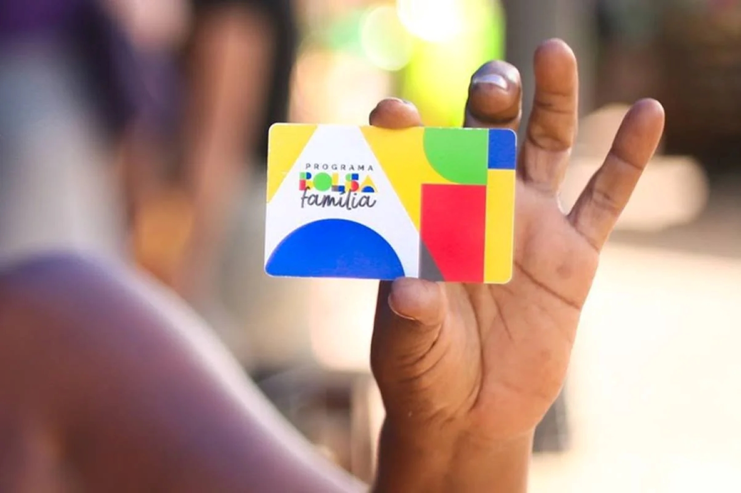 Bolsa Família de janeiro começa a ser paga nesta segunda-feira (19/1)