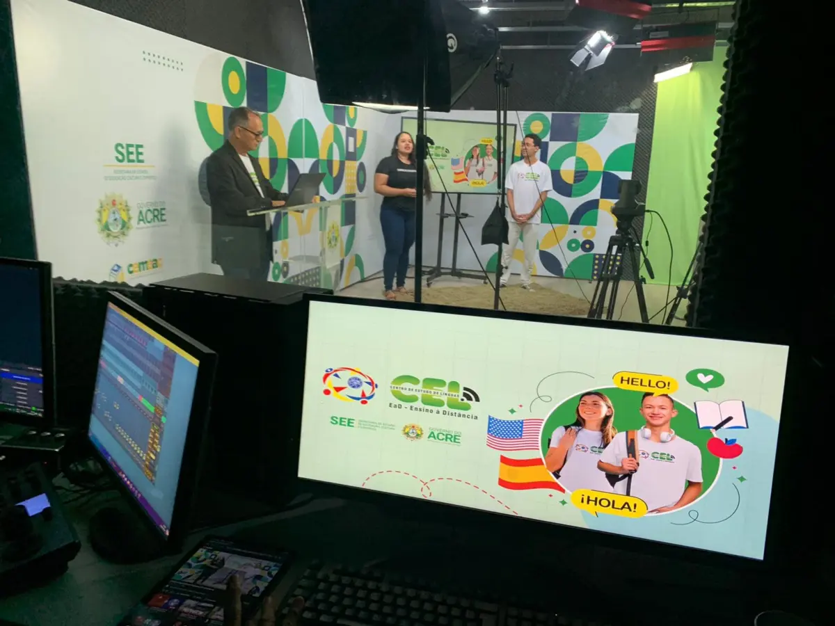 Governo abre mais de 700 vagas em cursos gratuitos de línguas em municípios do Acre