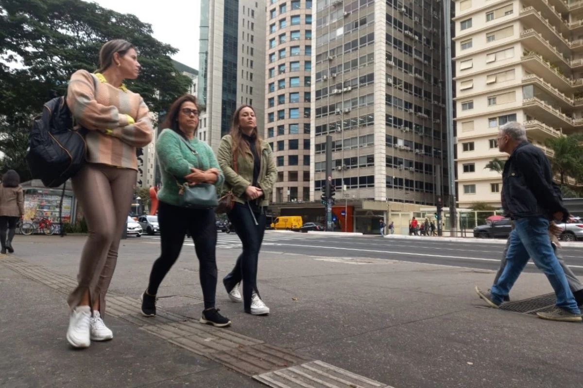 Xô, frente fria! Como fica o tempo em São Paulo nesta terça-feira