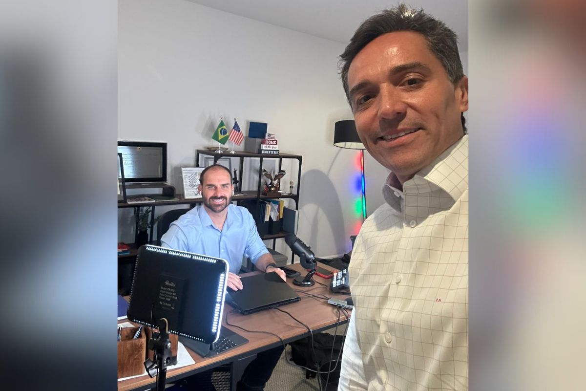 Aliado de Eduardo convoca ato na Paulista por domiciliar de Bolsonaro