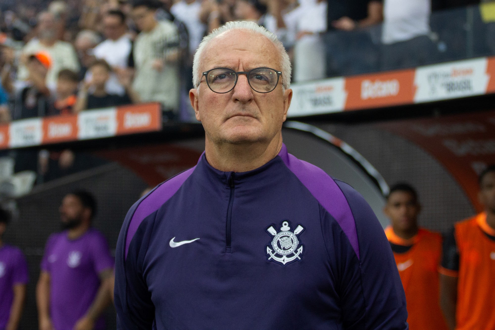 Corinthians: Dorival revela procura por Gerson e descarta Alisson