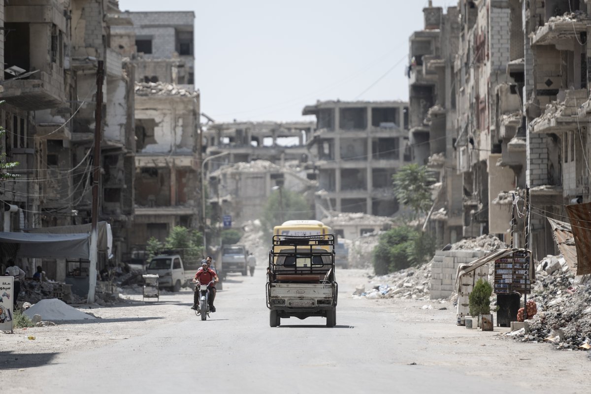 Após combates, exército da Síria toma cidades de forças curdas