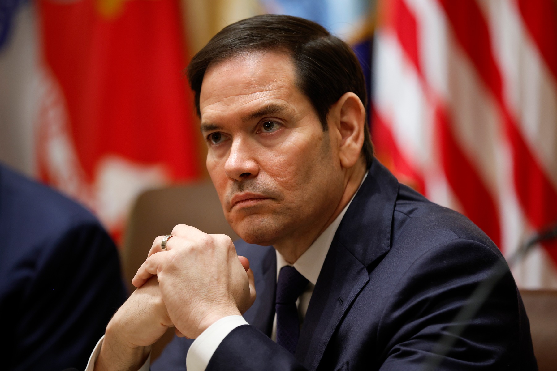 Rubio detalha 3 passos dos EUA na Venezuela: "Estabilização"