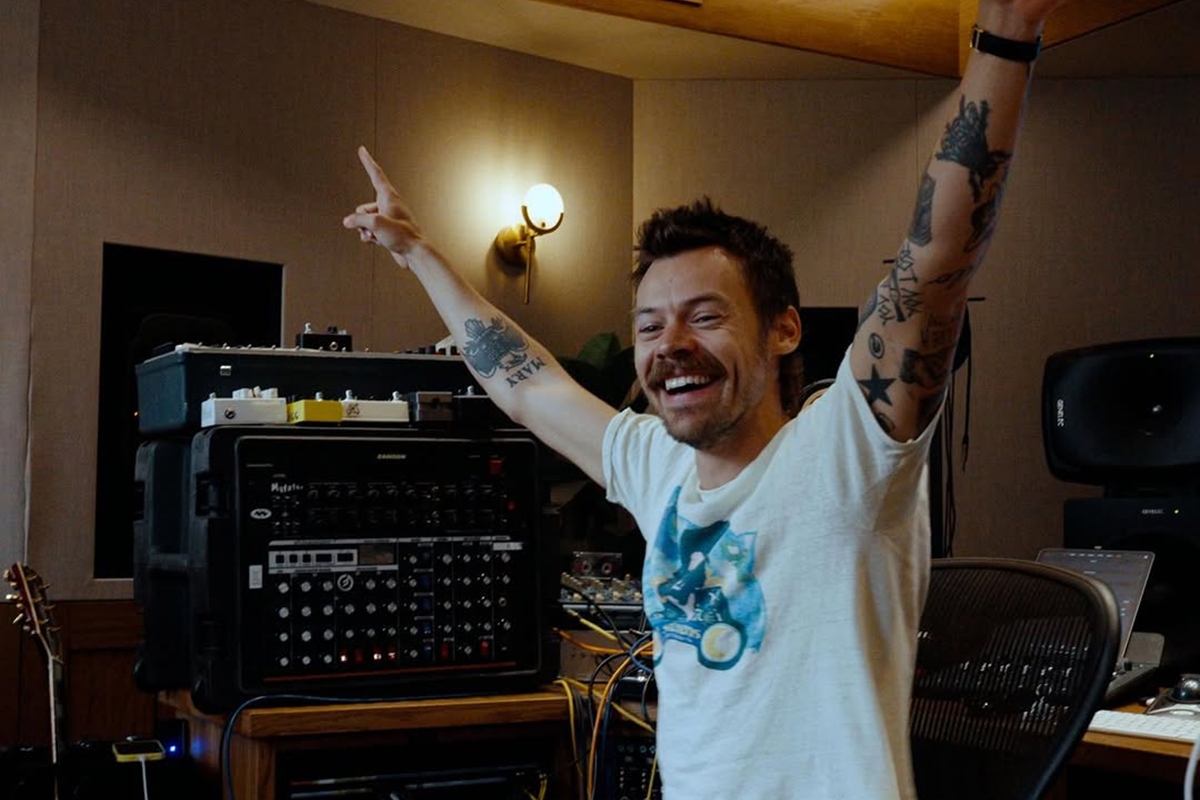 Harry Styles anuncia dois shows extras no Brasil. Veja datas