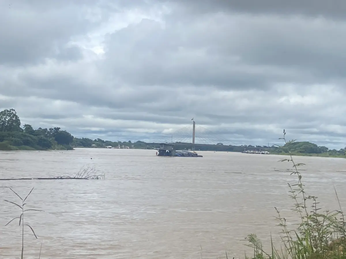 Rio Juruá atinge 13,01 metros e transborda em Cruzeiro do Sul