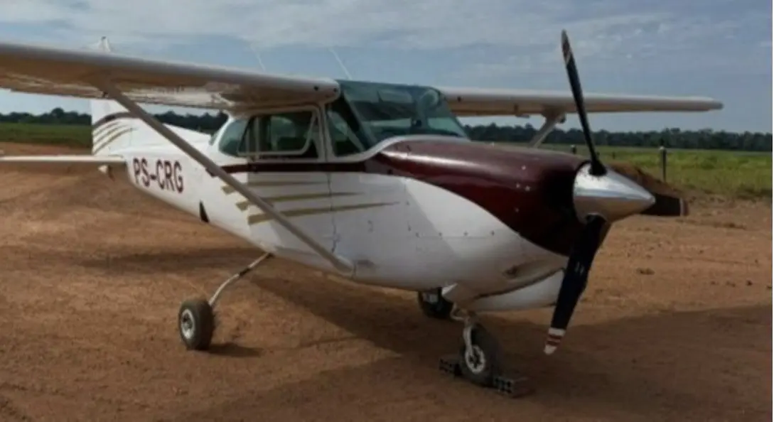 Avião de ex-deputado é roubado por criminosos armados em aeroporto