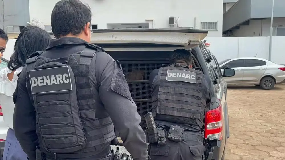 Policial penal é preso no Amapá suspeito de levar drogas e armas para presídio