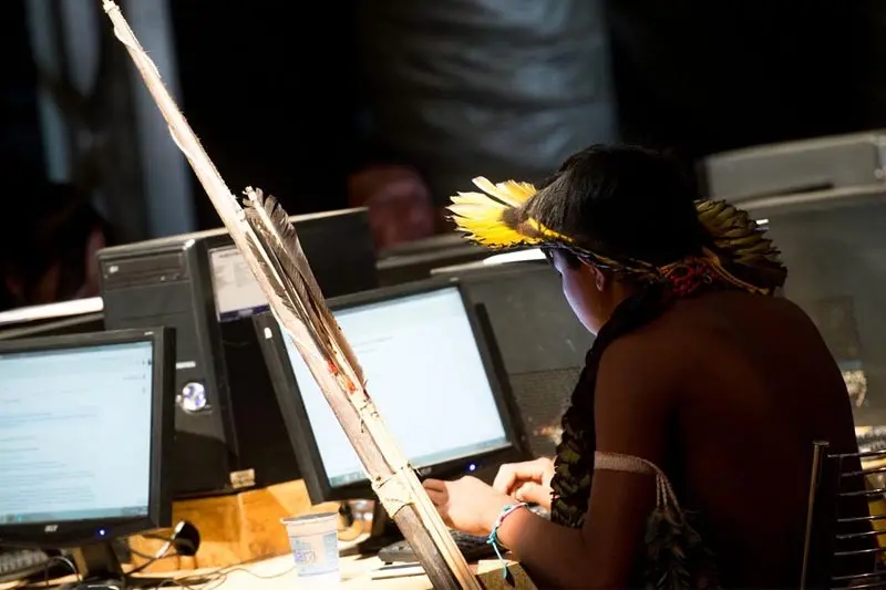 Comissão aprova projeto que cria subsídio digital para famílias de baixa renda na Amazônia