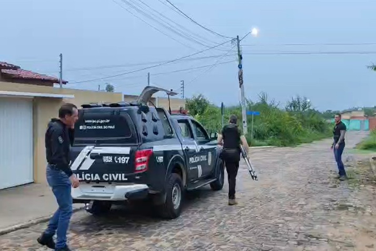 Despachantes do Detran-DF transferiam veículos com senha de servidora