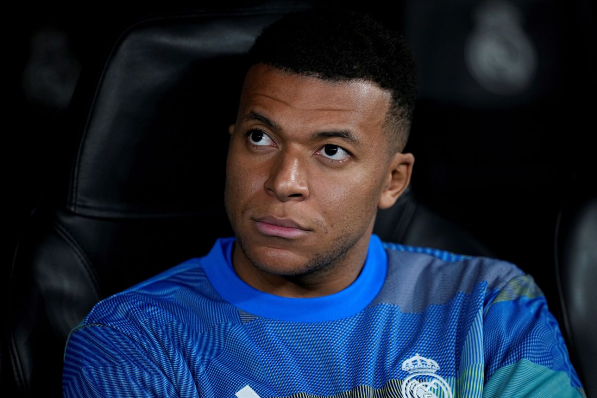 Entenda o motivo de Mbappé não estar em campo pelo Real Madrid