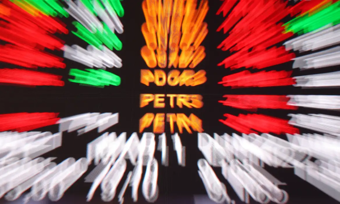 Bolsa volta a bater recorde com redução de tensões externas