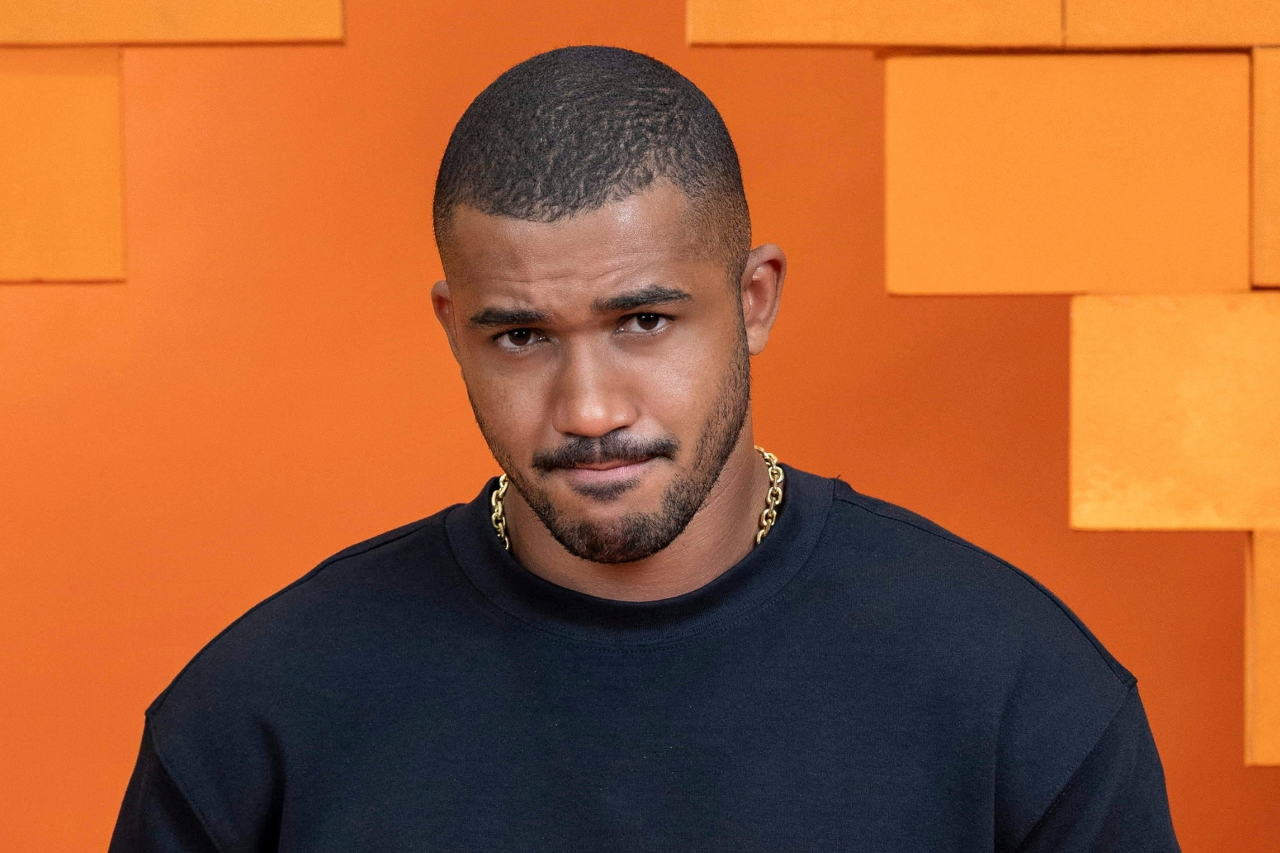 BBB 26: web aponta mensagem subliminar em discurso de Tadeu. Entenda