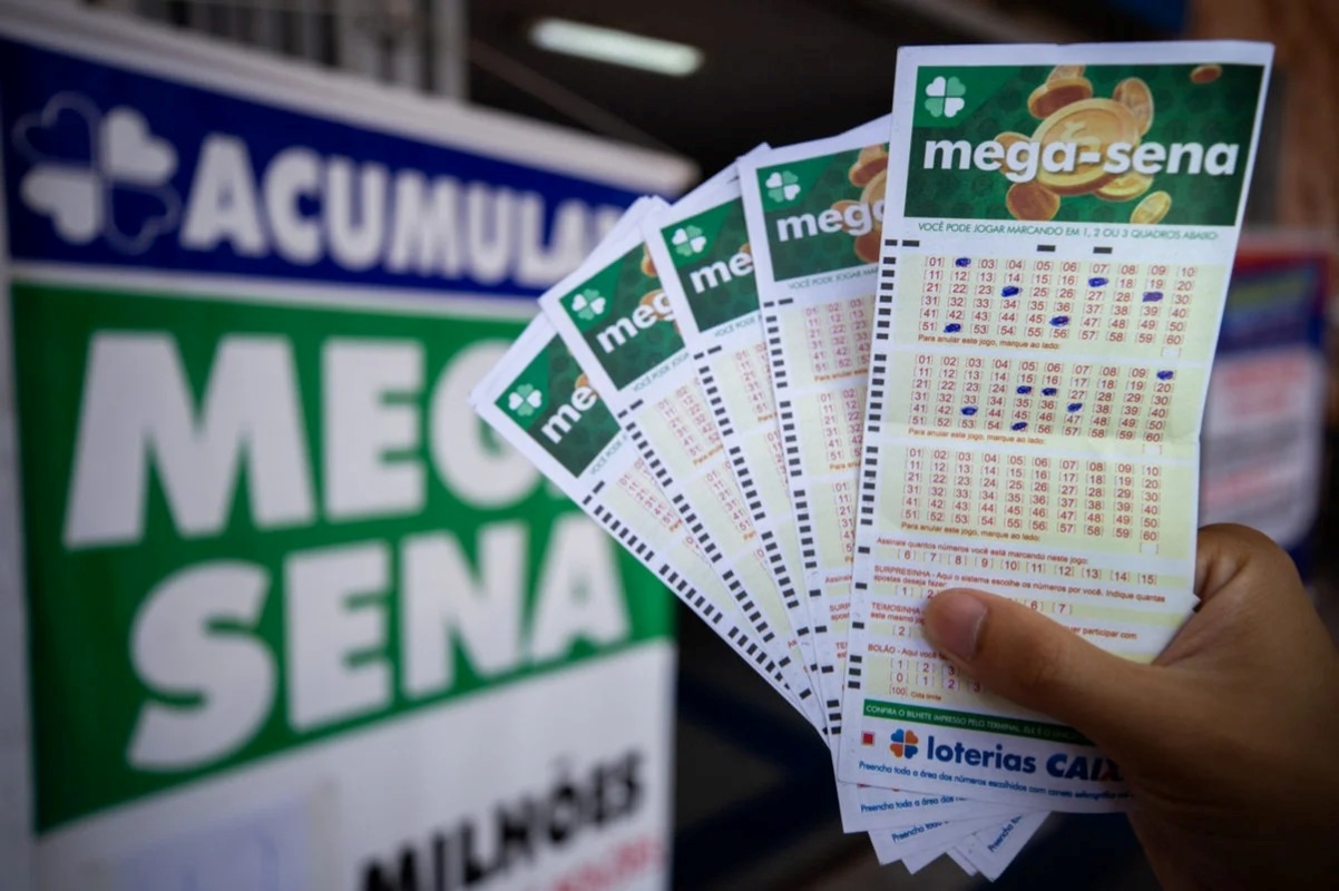 Mega-Sena 2966 sorteia R$ 102 milhões nesta quinta. Confira dezenas